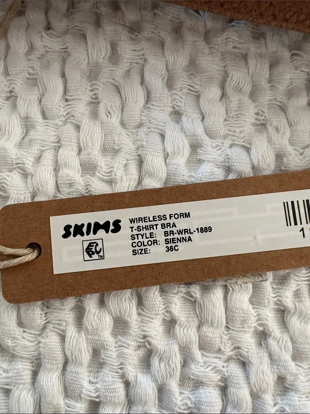 NWT Skims Wireless Form T-Shirt Bra In Sienna Size 36C - Picture 6 of 8